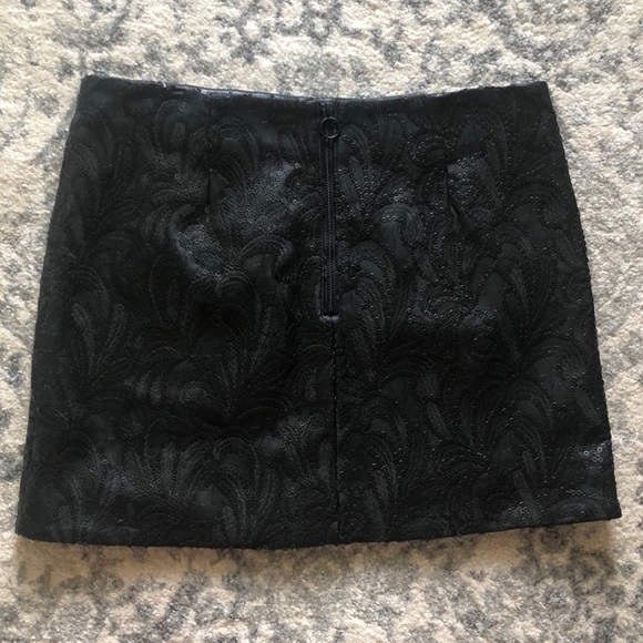 Blank NYC Vegan Leather Skirt with Sequins - Picture 6 of 8